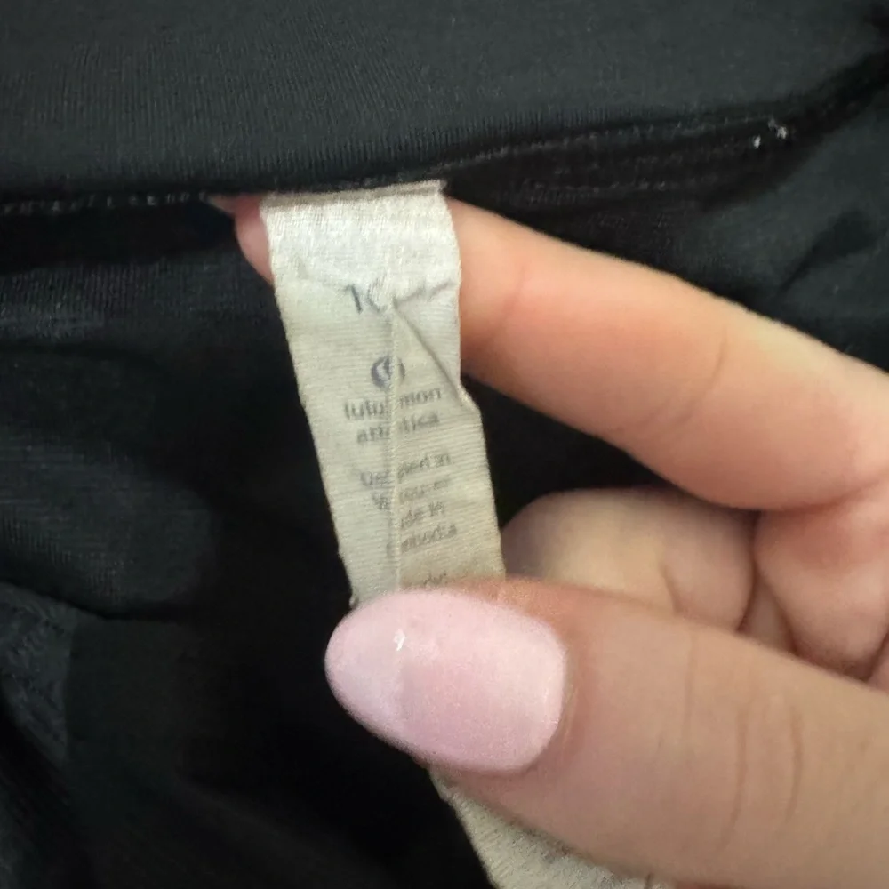 Lululemon speed up shorts 2.5” size 10